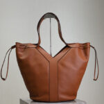 Saint Laurent Y Large Hobo In Leather 833160